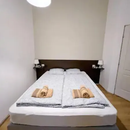 Lägenhet A3 Parliament Sunflower Cozy