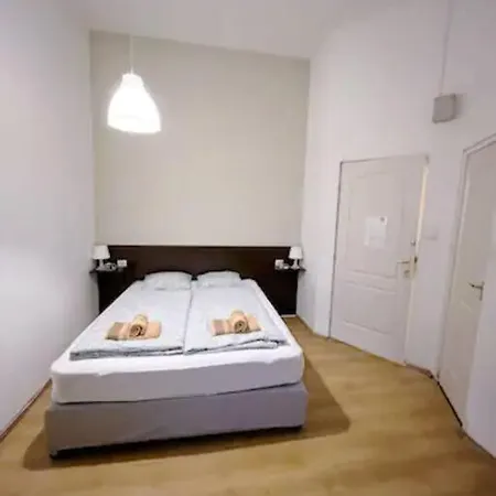 Appartement A3 Parliament Sunflower Cozy *