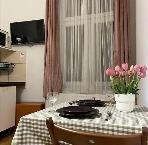 A3 Parliament Sunflower Cozy Apartmán
